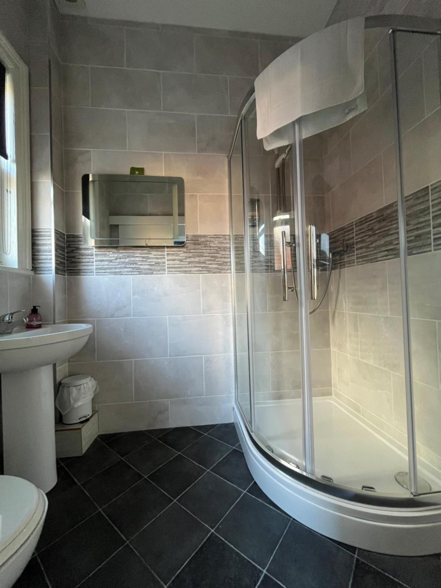 Hotel 50 Борнмът Екстериор снимка